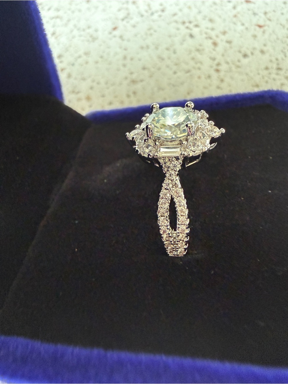 Elegant Silver-Tone Halo Ring with Clear Moissanite Center Stone